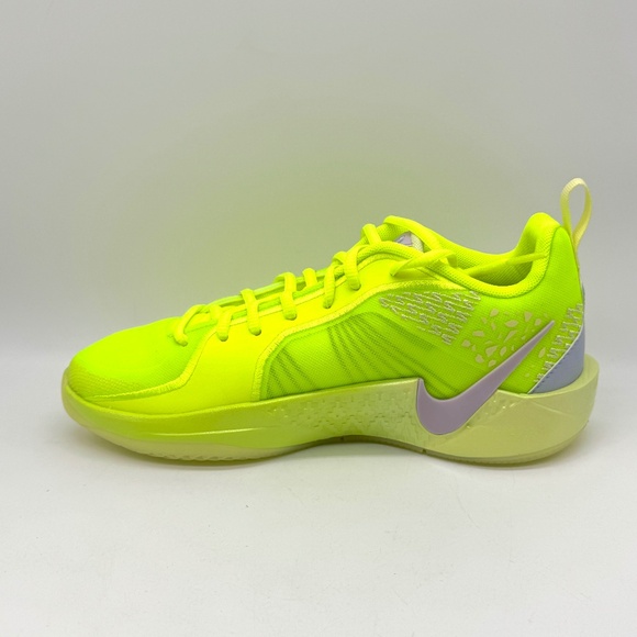 Nike Sabrina 2 Volt Lime Basketball Shoes Sz 6Y / 7.5 W New Sneaker HJ3905-700 - Picture 6 of 11